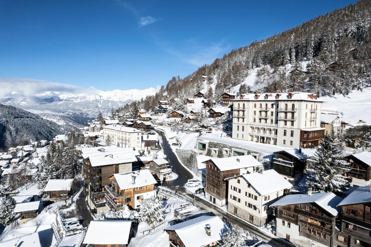 Grand Hotel Du Cervin - Auberge De Jeunesse Et Spa Saint-Luc Esterno foto